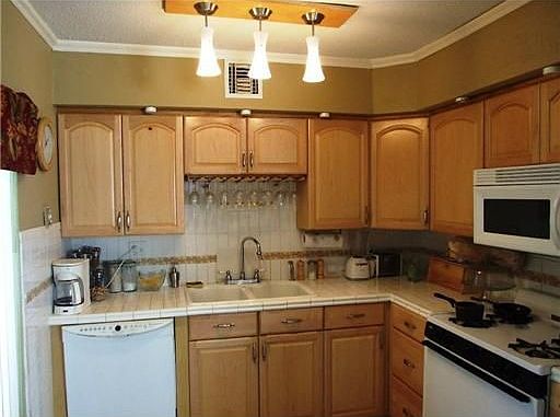 5th image of 5849 Tarragon Dr