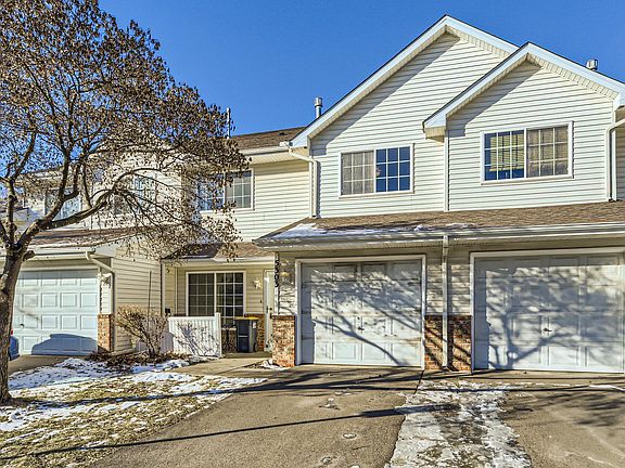 3rd image of 5303 206th St W #132