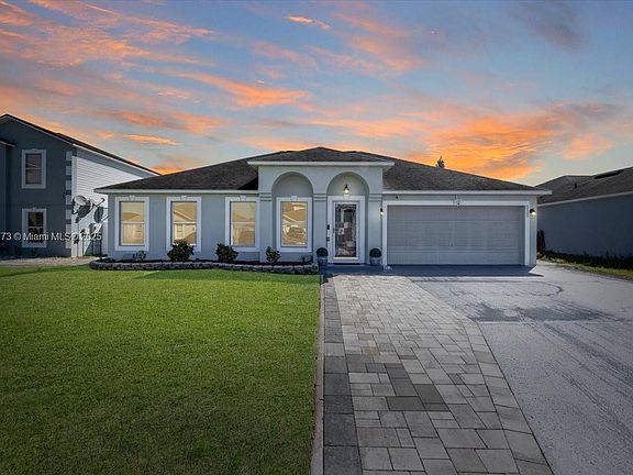 2nd image of 335 Ashford Dr
