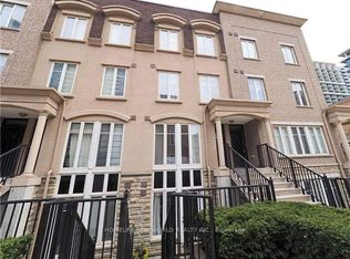 42 Western Battery Rd #727, Toronto, ON M6K3P1