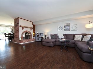 4025 Carriage Dr, Skippack, PA 19473