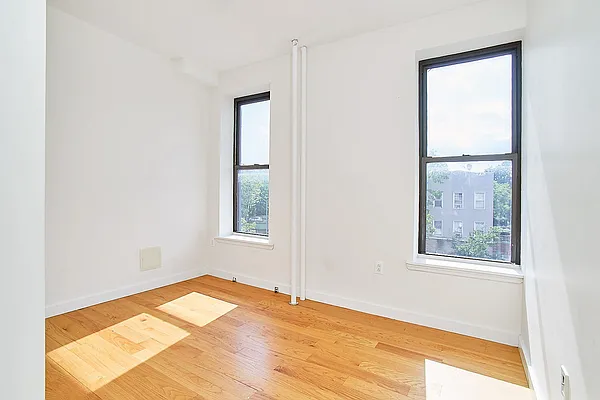 Rented by Living New York | media 10