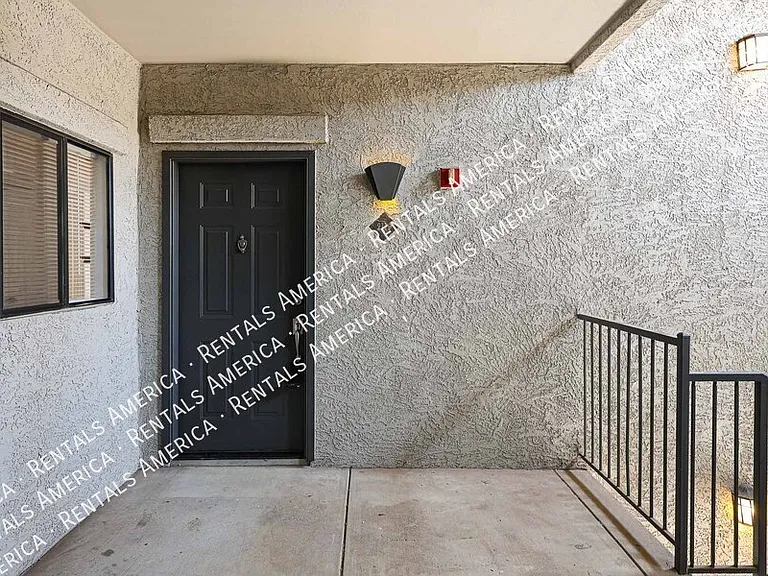15095 N Thompson Peak Pkwy #2119 — Photo 3