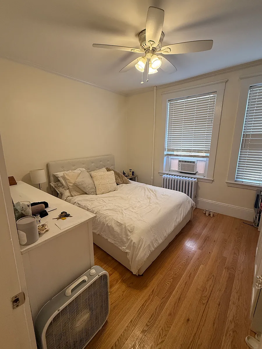 Building Photo - 39 Revere St #4