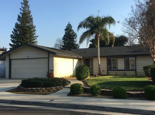 1204 Fremont Ave, Clovis, CA 93612
