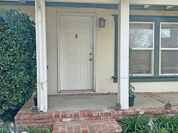 4th image of 43060 Monacan Pl
