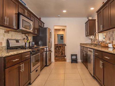 2094 Thibodo Ct, Vista, CA, 92081