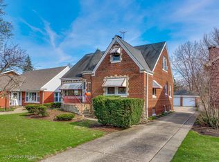 399 Longcommon Rd, Riverside, IL 60546