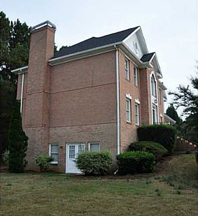 3rd image of 100 Jasmine Ct