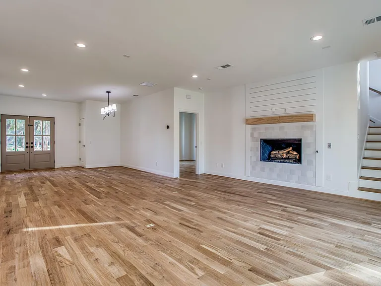 6927 Bucknell Dr — Photo 5