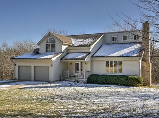 27205 W 87th St, Lenexa, KS 66227