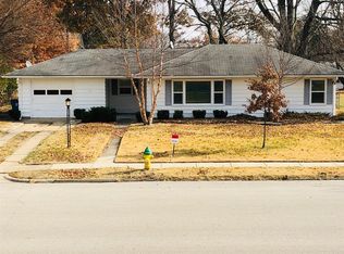 406 S 30th St, Terre Haute, IN 47803