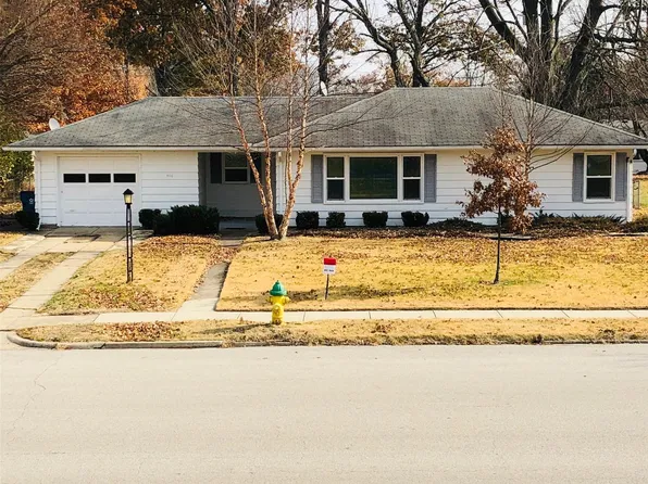 406 S 30th St, Terre Haute, IN 47803