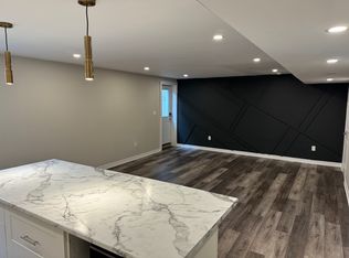 271 Memorial Park Dr #2, Welland, ON L3B 0E3