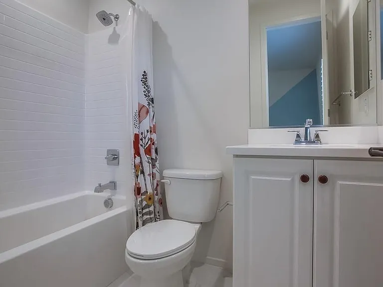 693 Gemstone Dr — Photo 31