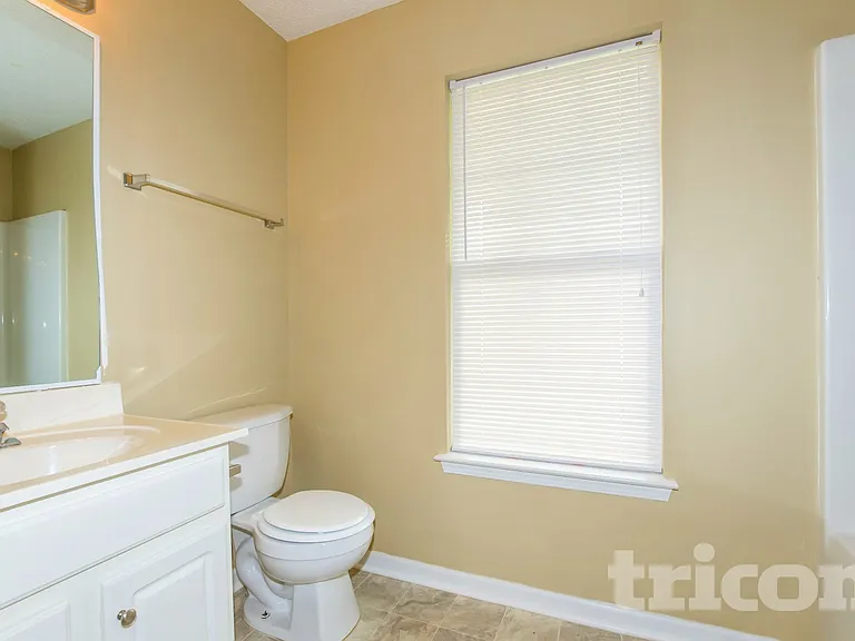 2125 Sebastiani Dr — Photo 12