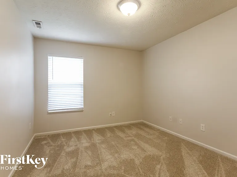 6575 Enclave Blvd — Photo 12