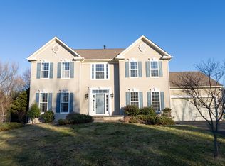 78 Stanford Rd E, Pennington, NJ 08534