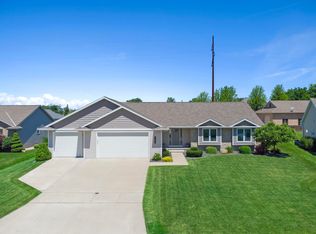 3189 Beth Dr, Green Bay, WI 54311