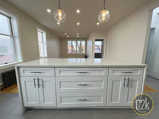 Rented by Realty 2000 Corp | media 13