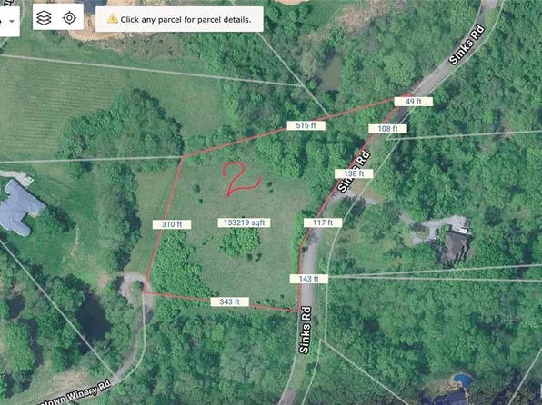 4353 Old Jamestown Winery Rd, Florissant, MO 63034