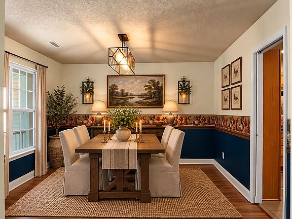 4th image of 3384 Pinewood Dr