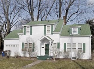 817 Homecrest Ave, Kalamazoo, MI
