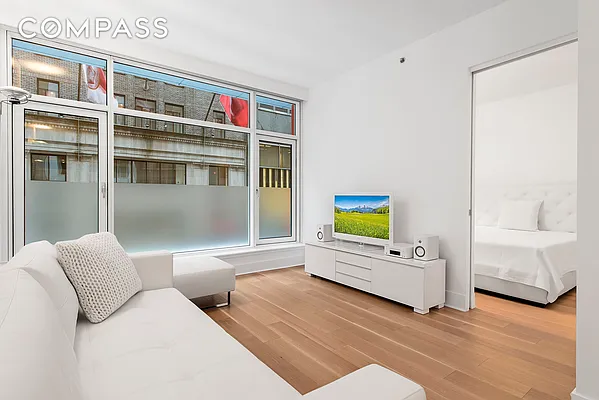 Sold by Compass | media 1