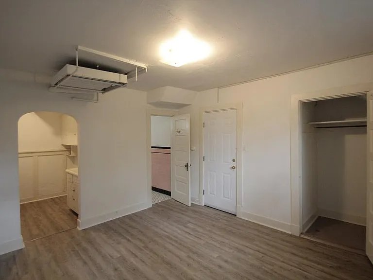 500 Todd St #4 — Photo 6
