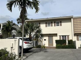 3121 N Palm Aire Dr #3121, Pompano Beach, FL 33069