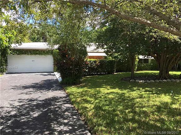 3rd image of 5733 Maynada St