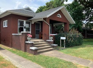 2562 Stringtown Rd, Evansville, IN 47711