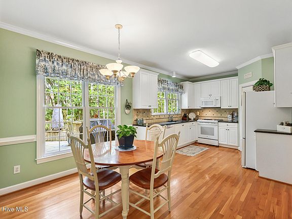 4th image of 6313 Timber Creek Lane