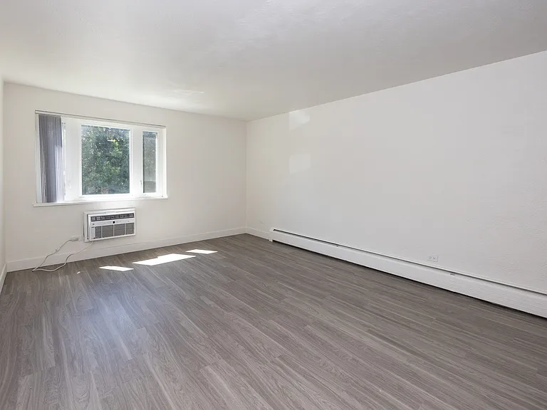 816 N Cherry St — Photo 28