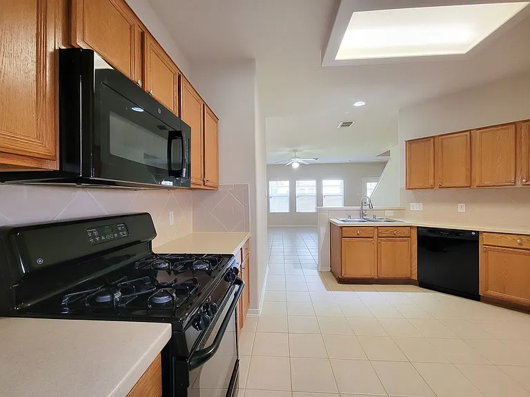 19330 Harvest Stream Way — Photo 14