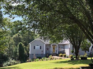 304 Woodglen Ct, Seneca, SC 29678