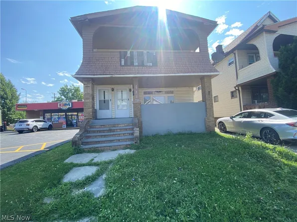 3391 W 117th St, Cleveland, OH 44111