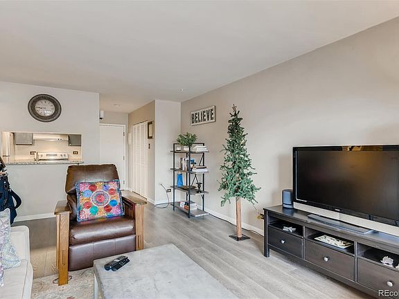 4th image of 400 S Lafayette St APT 301