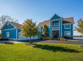 2242 Stone Cove Point, Adrian, MI 49221