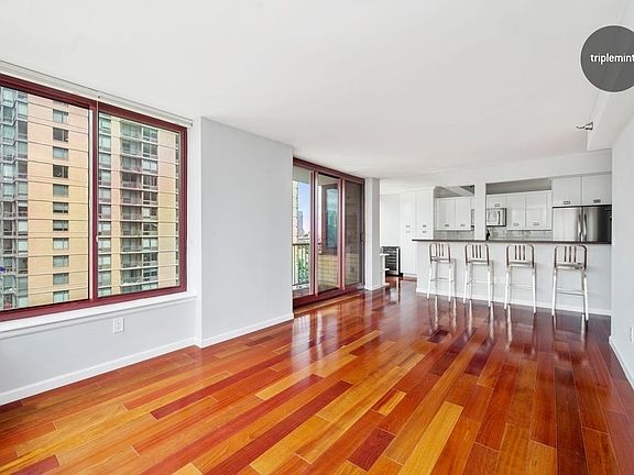 4th image of 4-74 48th Ave APT 18B