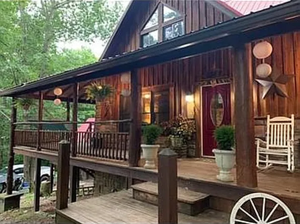 3365 Butcher Bend Rd, Mineral Wells, WV 26150