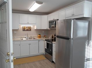 1027 Stamper Rd, Fayetteville, NC 28303