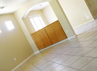 4698 E Alta Ave, Fresno, CA 93702