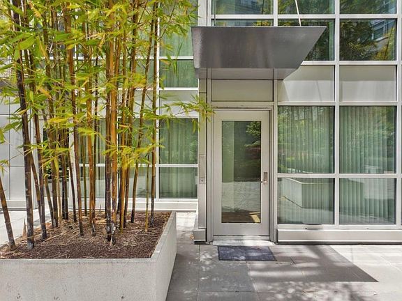 4th image of 200 Brannan St APT 145