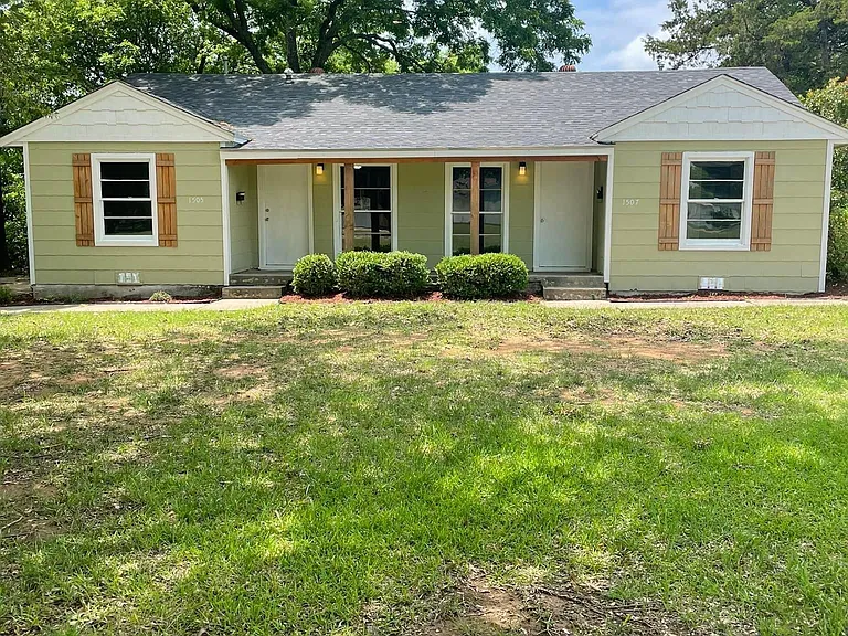 1507 Chickasaw Blvd — Photo 1