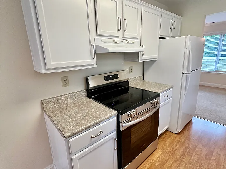 9140 Honeysuckle Dr — Photo 14