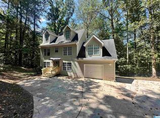 55 Crestside Cir, Pinson, AL 35126