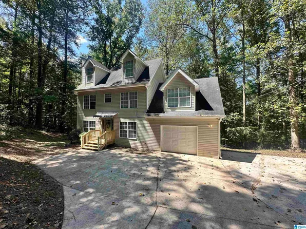 55 Crestside Cir, Pinson, AL 35126