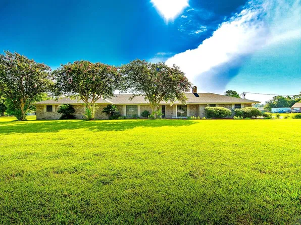 1228 Bayou Blue Rd, Houma, LA 70364