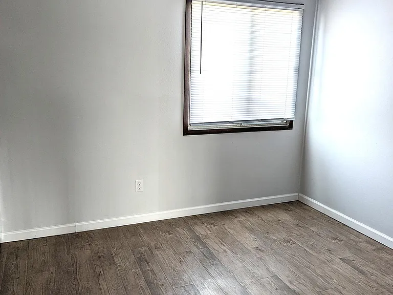 830 Bridgit Ln SE #11 — Photo 4